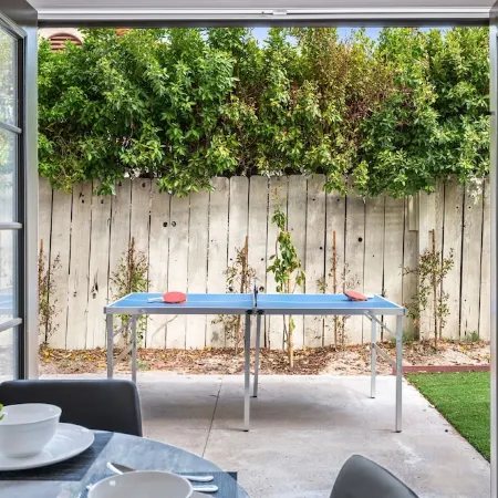 Fully Remodeled, Clean and Cozy, with FREE POOL/SPA HEATING.