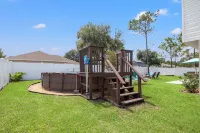 Spotless Villa! Pool Firepit-15 min to beach! Huge family Home Hotels in Flagler County