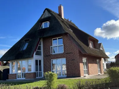 Exclusive vacation under a thatched roof Hotels in der Nähe von Outpost One