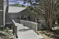 Luxury Condo w/ Resort Golf Course View, Washer & Dryer, Amenities, Easy Access! Hotels near Mingus Mill