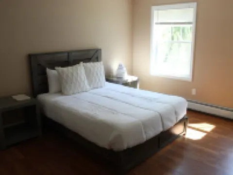 Cozy Home Near Downtown, Shops, and Restaurants. Hotels in Keene