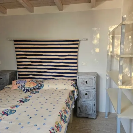 Villa with Dream Sea View, Private Land and Pool, Total Quietness