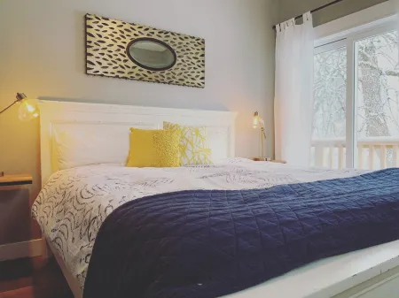 Joanna Gaines would stay here!