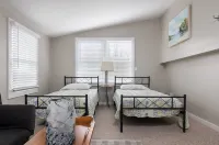 Historic quaint property. Enjoy a day at the beach then a dip in pool and relax.
