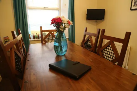 Traditional North Welsh Slate Miners Cottage Отели в г. Blaenau Ffestiniog
