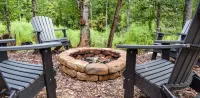 Mountain Abode Tiny House: Your Perfect Getaway Surrounded by Nature
