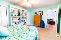 Amazing  Intercostal Waterway Home at Holden Beach