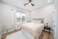 Urban Stylish Escape to Pickwick Lake