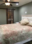 Forest Estate Guest Quarters-Seclusion- Just Minutes from Town
