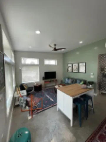 Suite at the Watertower - 10 min walk to PSU campus and Downtown State College!