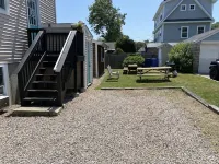 Enjoy the Best of Both Worlds on Narrow River and Narragansett Beach Hoteles cerca de Universidad de Rhode Island