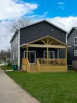 6 Br, 4BA Franklin, in Home