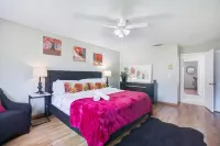 Fabulous 3/2 Home in Ft Lauderdale suburb.