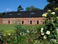 Vacation apartment Minna Gutshof Lobendorf Hotels in Vetschau