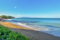 Wow Wow Wow 50 ft to the Ocean, Views in Every Room 2Bd2BTH Condo Huge 1680sf,AC