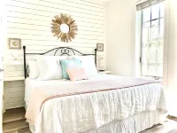 Summer Dates Available! Near Rosemary Beach! Triple Bunks! Beach and Pool Access