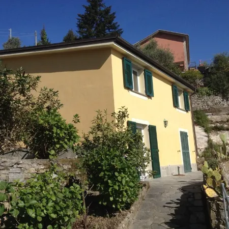 Quiet with view of the Tigulio Gulf and Santa Margherita Ligure.
