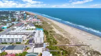 Mid beach ocean front 3 bedroom 2 bath condo
