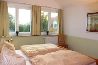 Family-friendly comfort apartment, 100m to the Baltic Sea beach, beautiful lagoon view