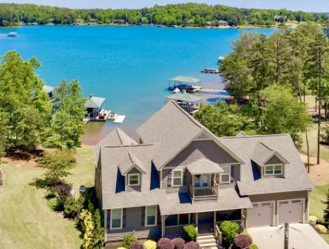 New to Vrbo! Big Water Views, Private Dock, Pool Table, 15 Min Clemson!
