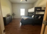 Bayou Paradise Lodge 3Bed 2Bath Bunk Delacroix Fish Camp Sleep 2-24 w/Cargo Lift