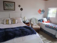 Charming beach bungalow with great beach view and easy beach access. - ビーチサイド