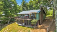 cabin off the Blue Ridge Parkway in Jefferson NC