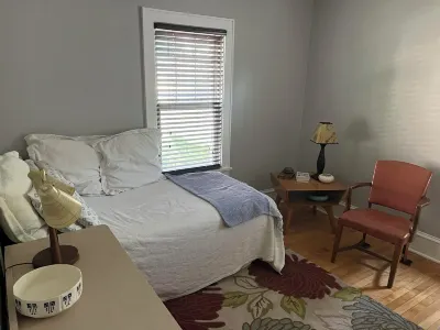 EAA Home Rental. Walking Distance to UWO Shuttle.
