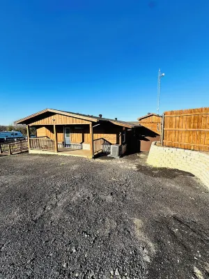 Charming 1 bedroom 1 bath apartment with AC and WiFi