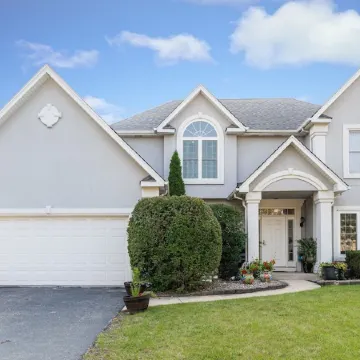 Re-Designed, Cosmos Retreat, King Bed, Hot Tub, WiFi, Large TVs, Spacious & Calm