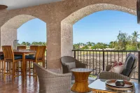 Luxury Villa! Views! 1/2 Mile to Beach! Huge Lanai! Hilton Pass - Entire Stay!