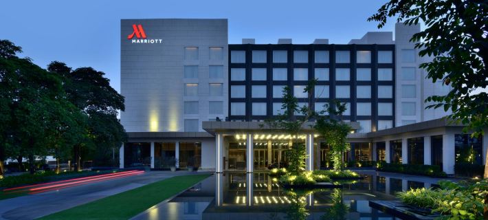 Indore Marriott Hotel Отели в г. Индор