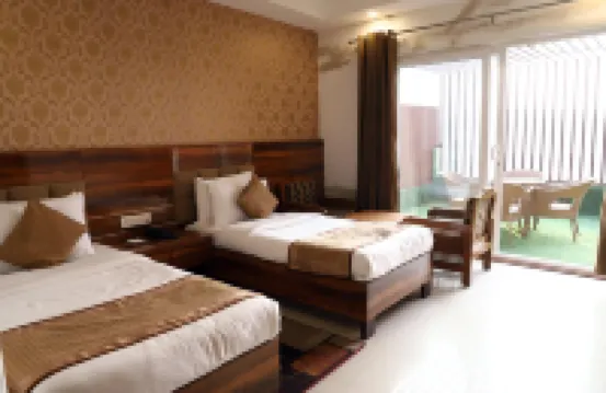 Airport Hotel โรงแรมใกล้Delhi Cantt