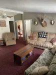Northwoods getaway - minutes from beach, fishing & trails!