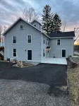 Upscale lodging near Oswego State University, borders Rice Creak Field Station