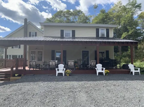 A'Neils Windham Ski Lodge & Family Retreat