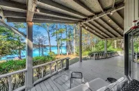 Your Private Lakefront Retreat