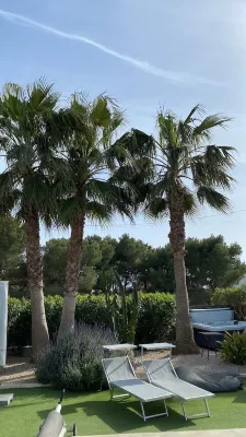 Modern bungalow with heated pool, 50m from the sea - whirlpool - - 4-Star