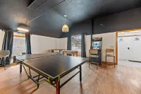 Newly remodeled property near the creek and downtown!