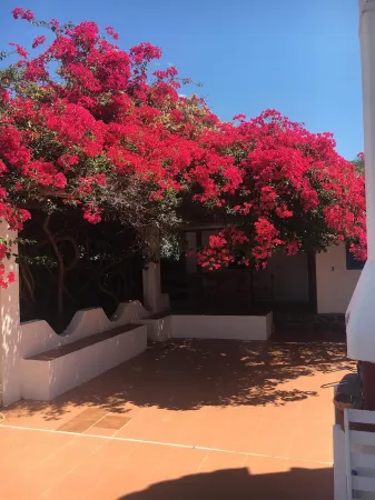 Villa in beautiful location Отели в г. Vulcanello