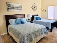 Beautiful Mountain Views and a spacious relaxing home in NW Tucson.