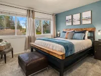 Luxury 4 bd/3ba Family Home near Ocean, Airport,  & Seattle XL yard w/sportcourt Hotéis em Burien