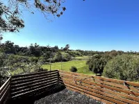 Cute 2-BR house with stunning golf course views from the backyard!