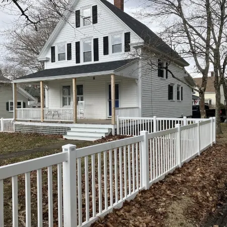 In town home in Northeast Harbor, in Acadia National Park, shopping, and more!