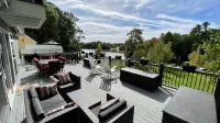 Winter Lakeside Retreat on Locke Lake — Stunning Views & Private Hot Tub