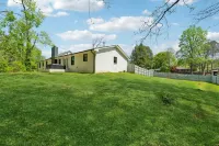 Atlanta Suburb Retreat: 3bd - BBQ - Near Stadiums 코스트코 홀세일 주변 호텔