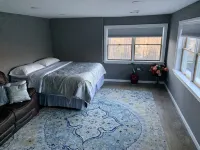 1 HR NYC Getaway Awesome Newly Renovated Home on 4 Acres, Stunning Views