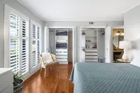 Renovated, Lakefront, Pinehurst #5, Ground Level, 2BR, 2BA, Pool, WiFi, Cable