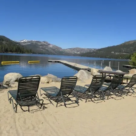 Luxury home on Donner golf course