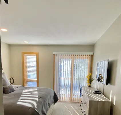 Highlands Condo LOTS OF DETAILED INFO LISTED☺️ Views for days!